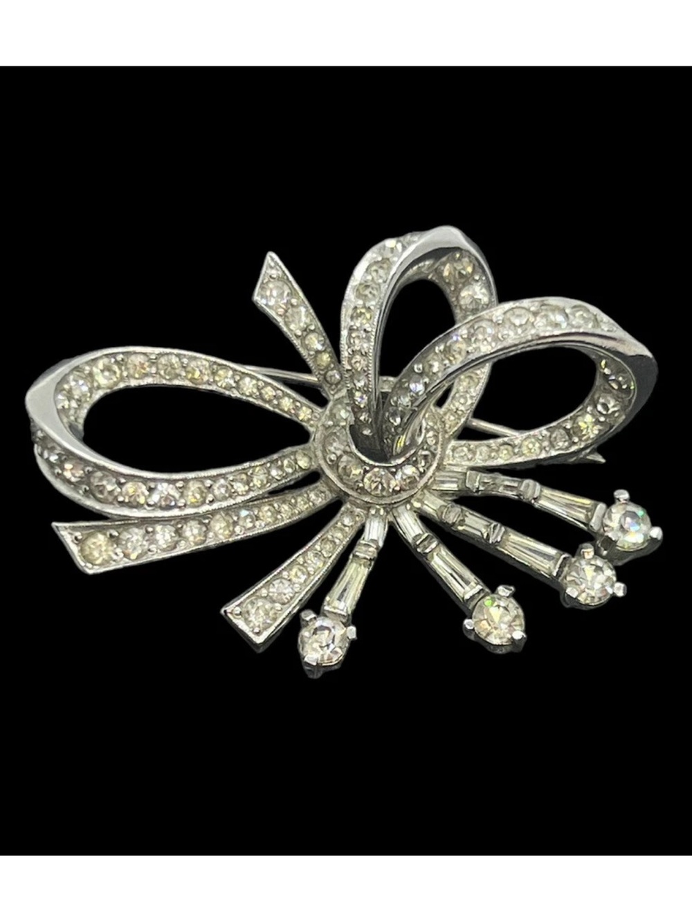 Kramer New York vintage Silver Crystal Bow Brooch - Elegant